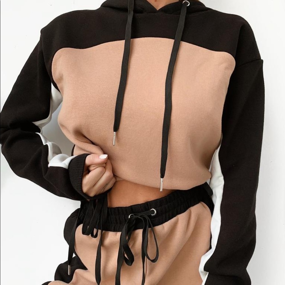 Tiger Mist Cropped Hoodie Size XS